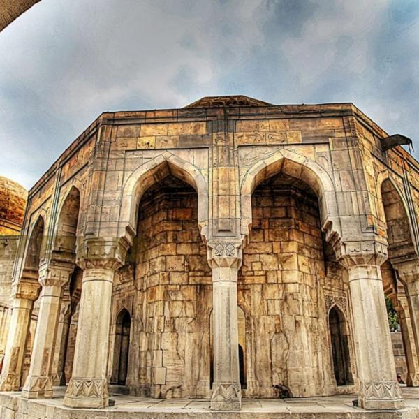 Ateşin ve Tarihin Şehri Bakü Ajet Hy İle 19 Mayıs Özel 3 Gece 4 Gün 2026