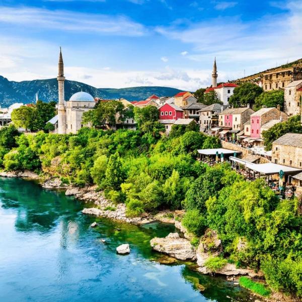 Adana Çıkışlı Kosovalı Büyük Balkanlar Turu AJet ile Yol Üzeri Extra Turlar Dahil