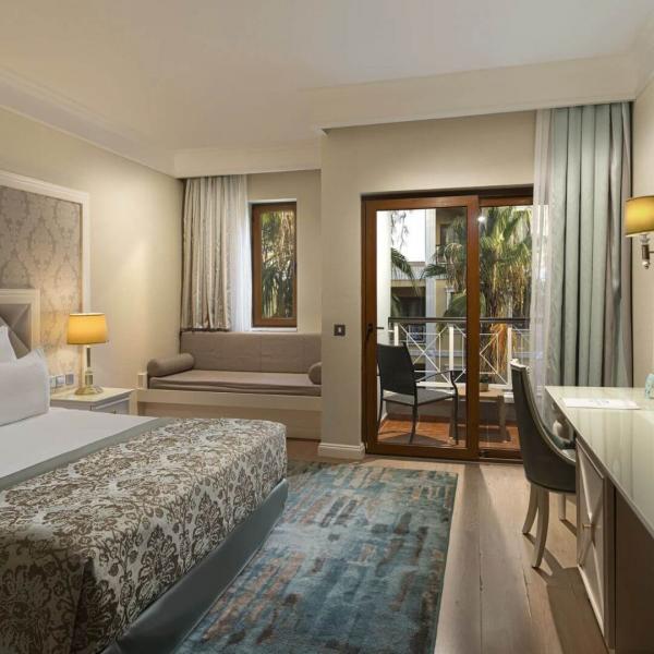 Kaya Artemis Resort & Casino Hotel 