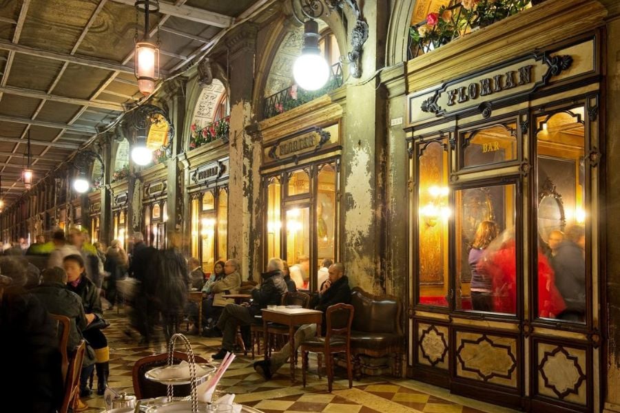 Avrupa’da İçinden Hiç Çıkmak İstemeyeceğiniz Kafeler