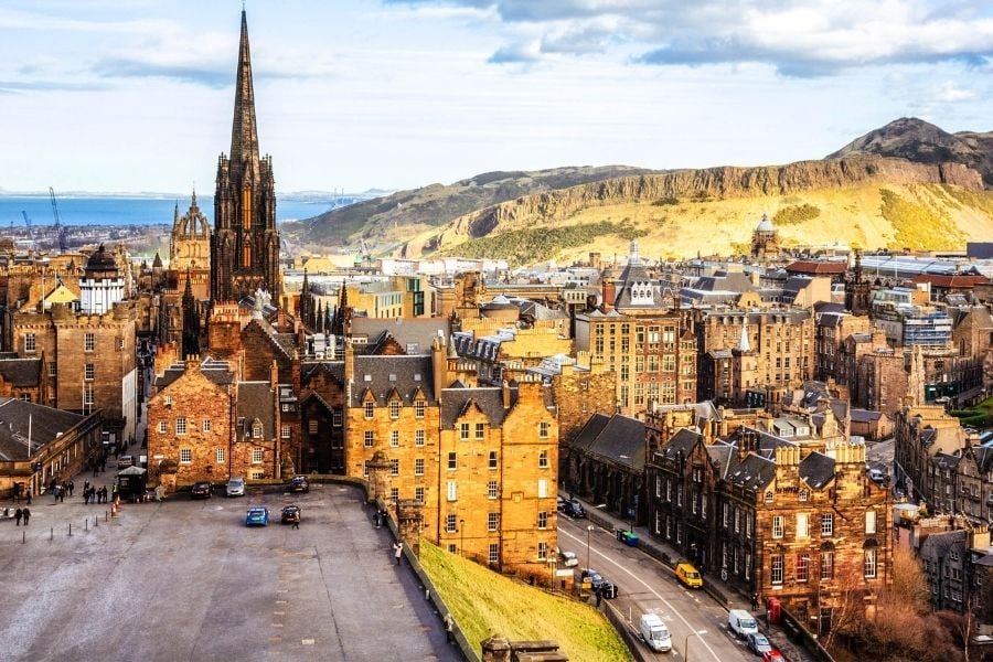 Esrarengiz Bir Kent: Edinburgh