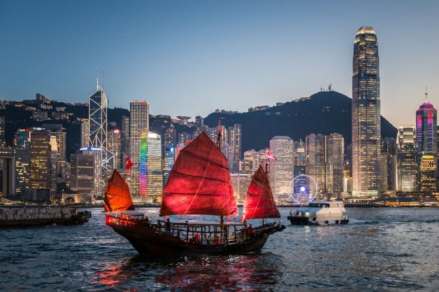 Hong Kong'da Gezilecek Başlıca Yerler