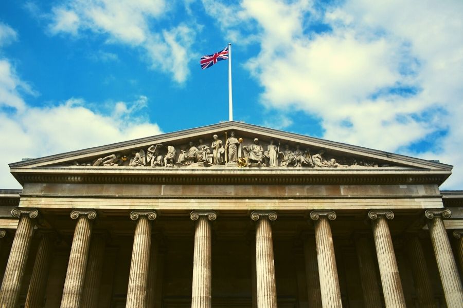 Londra’nın Bir Müze Kent Olduğunu Kanıtlayan 10 Yer