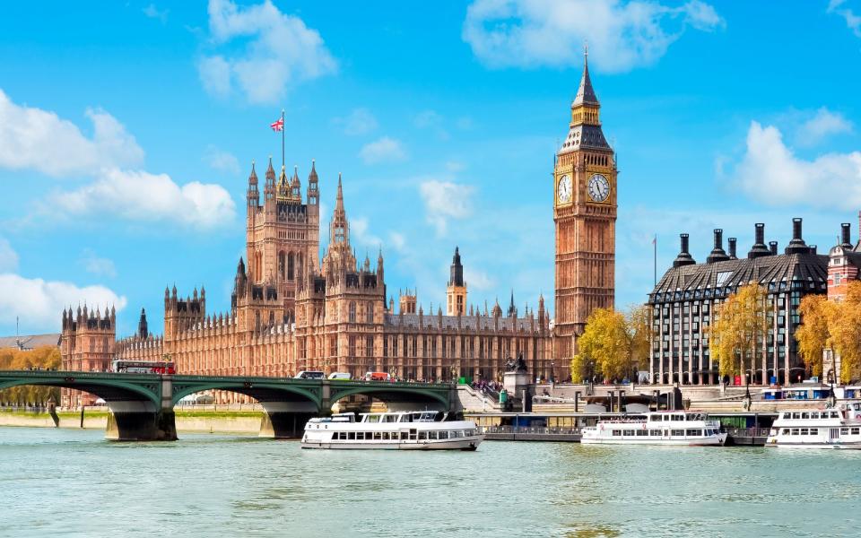 Royal Londra Türk Hava Yolları ile 3 Gece