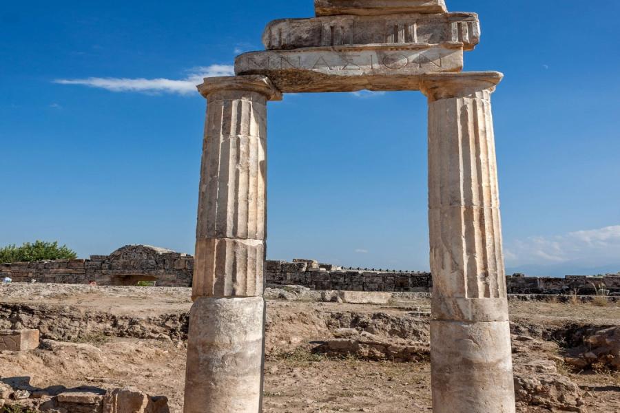 İzmir Çıkışlı Otobüslü Günübirlik Kuladokya Peribacaları ve Pamukkale Turu