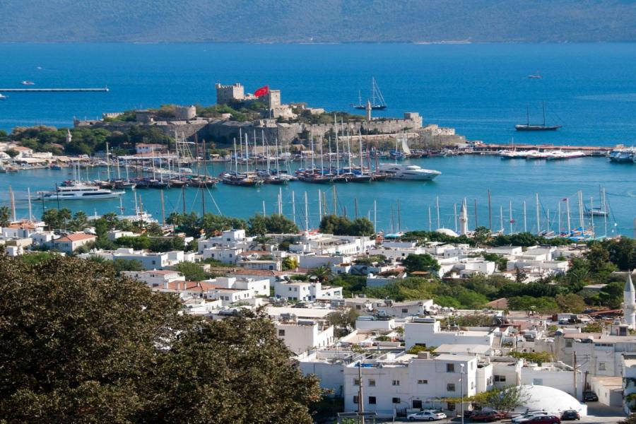 İzmir Çıkışlı Otobüslü Marmaris Bodrum Datça Turu