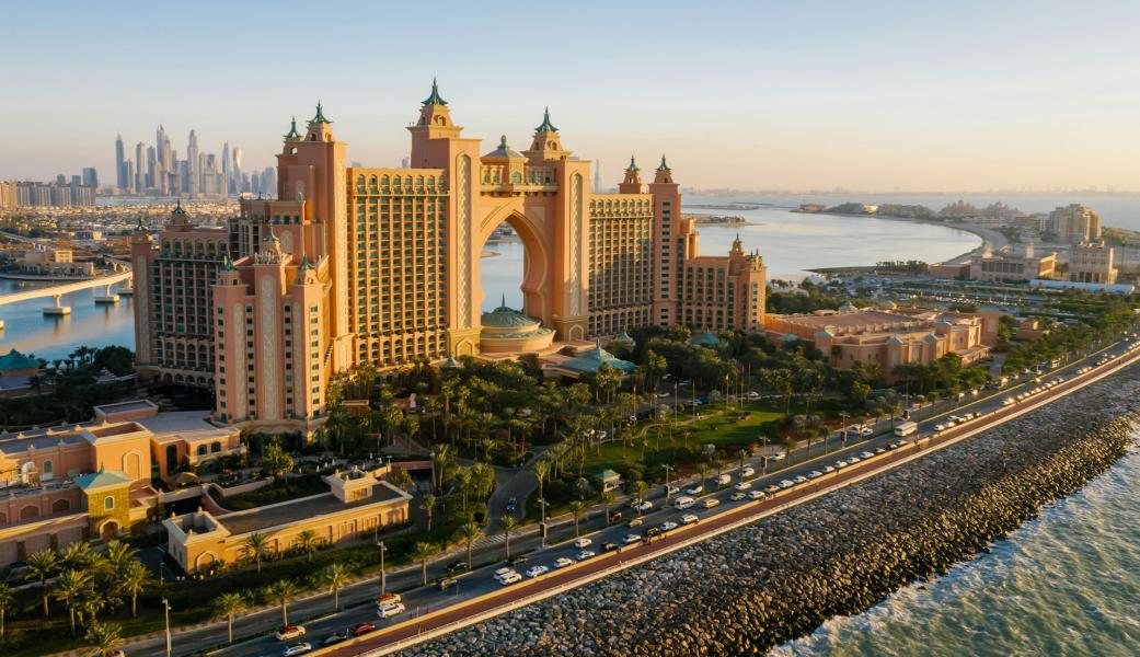 Vize Dahil Dubai Turu Ajet İle 3 Gece 2025 - 2026 Kış (SHJ-SHJ) 