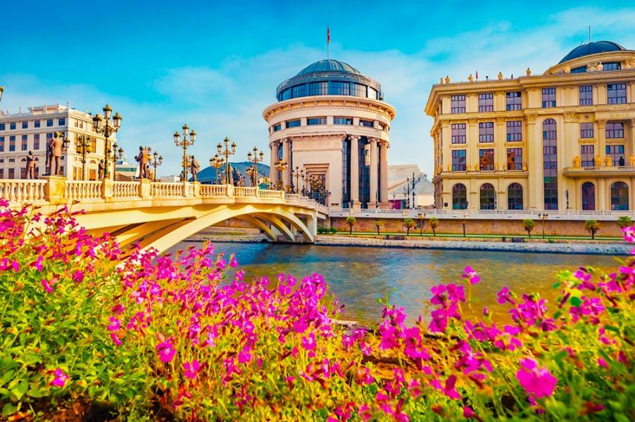 Kosovalı Büyük Balkanlar Turu Ajet İle Extra Turlar ve Akşam Yemekleri Dahil (BEG-SKP)