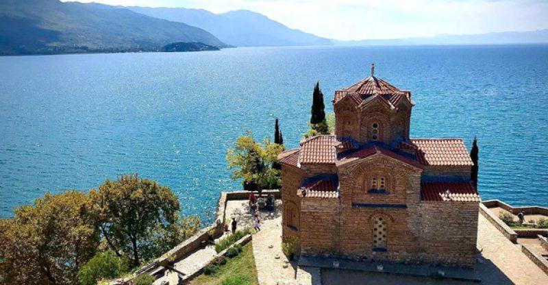 Kosovalı Baştanbaşa Balkanlar Ajet Havayolları ile Extra Turlar ve Akşam Yemekleri Dahil (PRN-PRN)