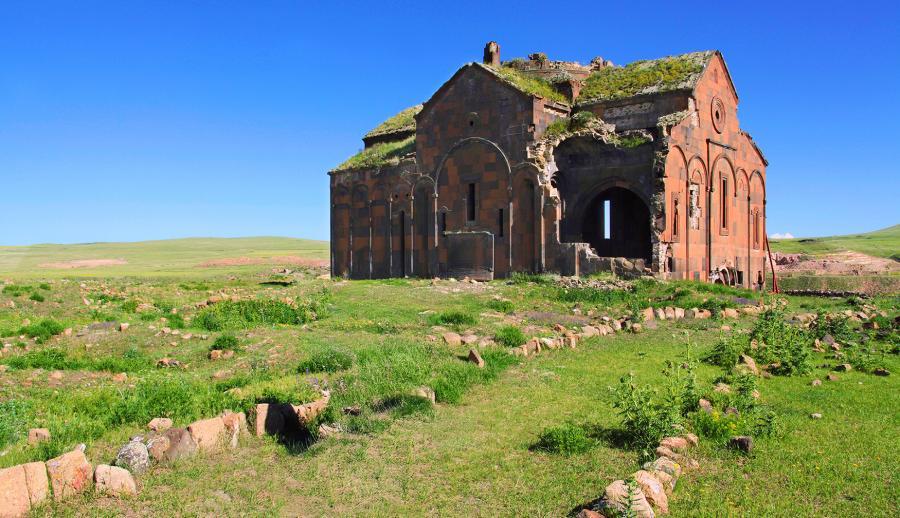Uçaklı Bambaşka Batum Tiflis Kars Erzurum Doğu Ekspresi Turu (3 Gece Otel Konaklamalı)