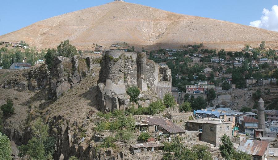 Thy İle Bin Yıllık Rotalar Uçaklı Bitlis Ahlat Hizan Hakkari Yüksekova Berçelan Yaylası Turu (3 Gece Otel Konaklamalı)