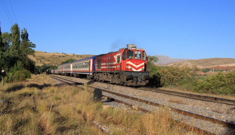 Thy İle Uçaklı Doğu Ekspresi Türkiyenin Çatısı Van Kars Erzurum Turu ( Uçakla Gidiş Dönüş)