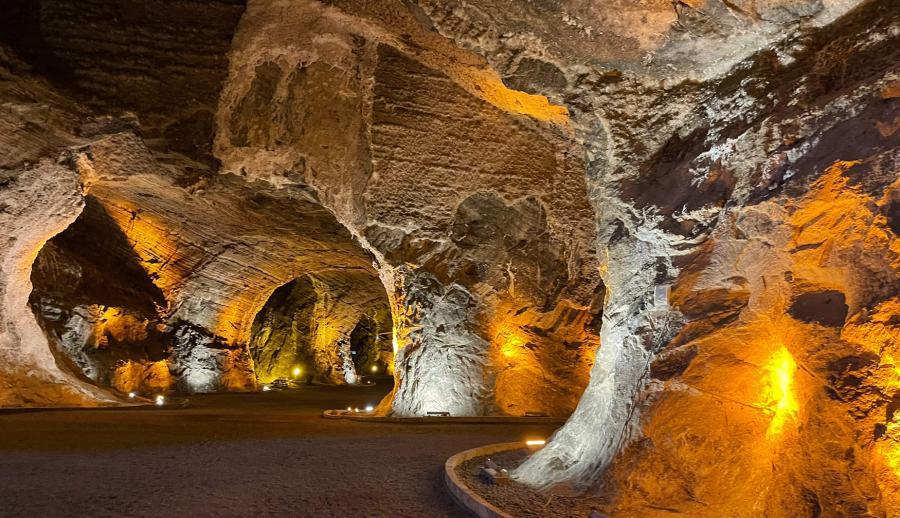 Thy İle Uçaklı Doğu Ekspresi Türkiyenin Çatısı Van Kars Erzurum Turu ( Uçakla Gidiş Dönüş)
