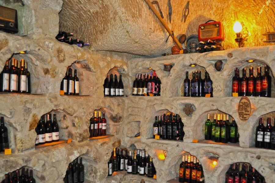 Kapadokya Ihlara Vadisi ve Hacı Bektaş Turu (1 Gece Otel Konaklamalı)
