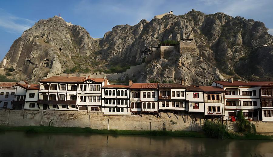 Batı Ve Orta Karadeniz Amasra Safranbolu Kastamonu Sinop Samsun Amasya Turu (2 Gece Otel Konaklamalı)