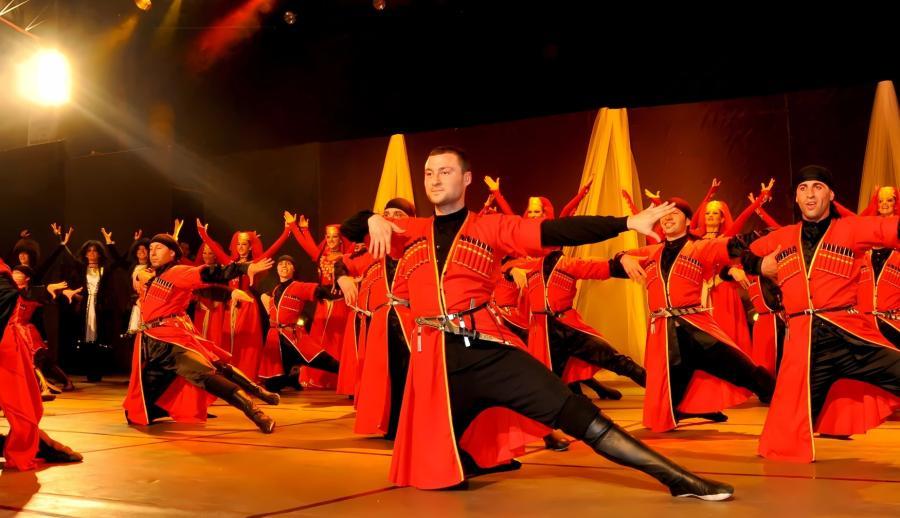 Ankara Çıkışlı Otobüslü Doğu Karadeniz Yaylaları Ve Batum Tiflis Kars Erzurum Turu (5 Gece Otel Konaklamalı)