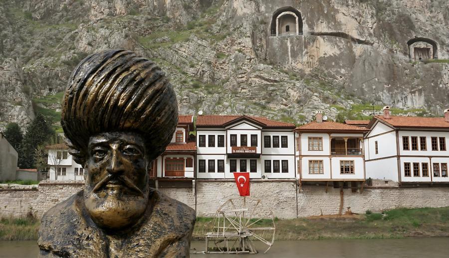 İzmir Çıkışlı Rüya Gibi Doğu Karadeniz Batum Turu (5 Gece Otel Konaklamalı)