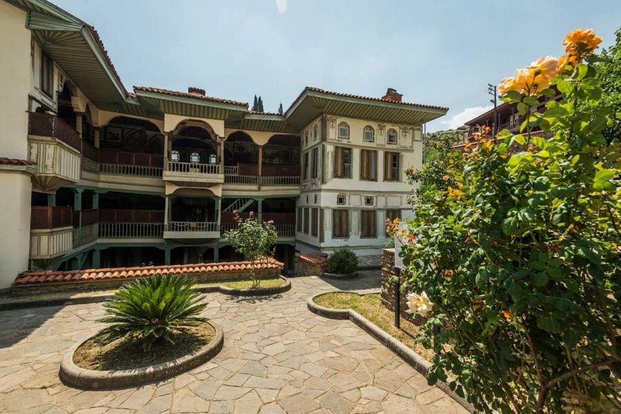 Egenin Saklı Köyleri Alaçatı Sığacık Seferihisar Foça Turu (2 Gece Otel Konaklamalı)