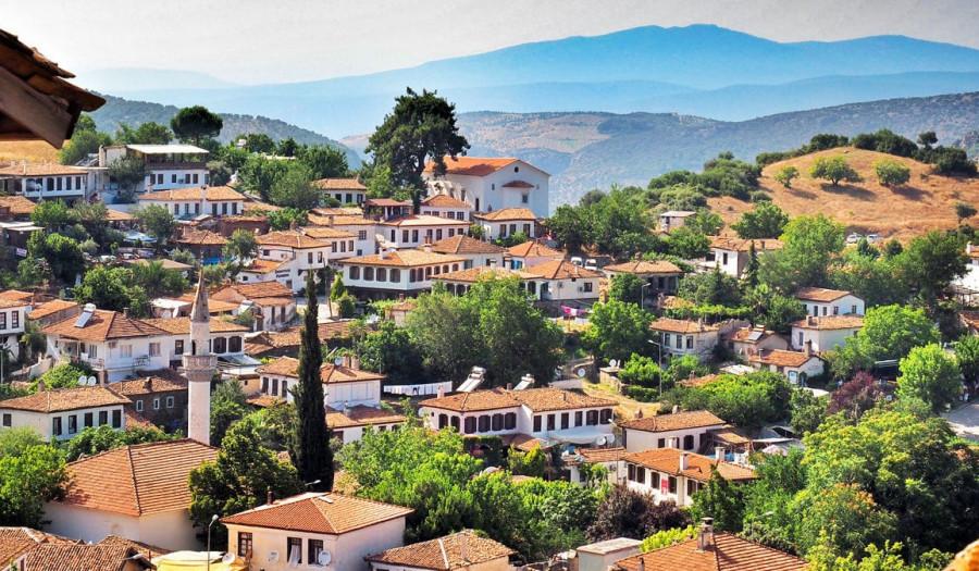 Egenin Saklı Köyleri Alaçatı Sığacık Seferihisar Foça Turu (2 Gece Otel Konaklamalı)