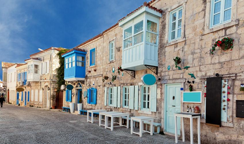  Egenin Saklı Köyleri Alaçatı Sığacık Seferihisar Foça Turu (2 Gece Otel Konaklamalı)