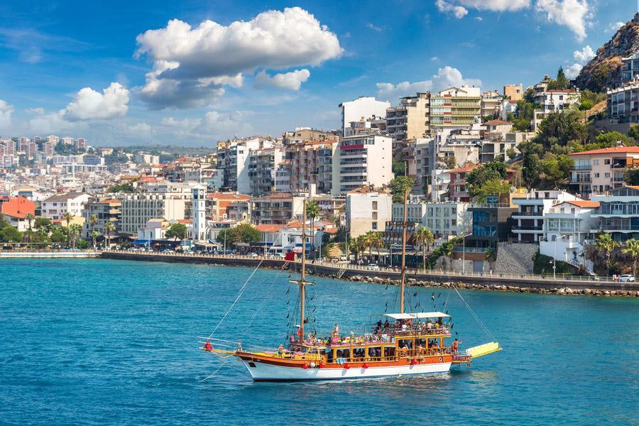 Kuşadası Çeşme Ayvalık Turu (2 Gece Otel Konaklamalı)