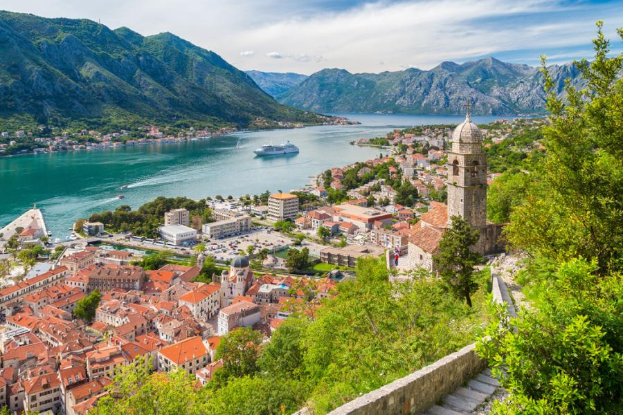 Otobüs ile Balkan Masalı (Ekstra Turlar, Akşam Yemekleri, Balkan Gecesi & Yunan Tavernası Dahil) (9 Gün 8 Gece, 7 Gece Konaklama) İzmir Çıkışlı