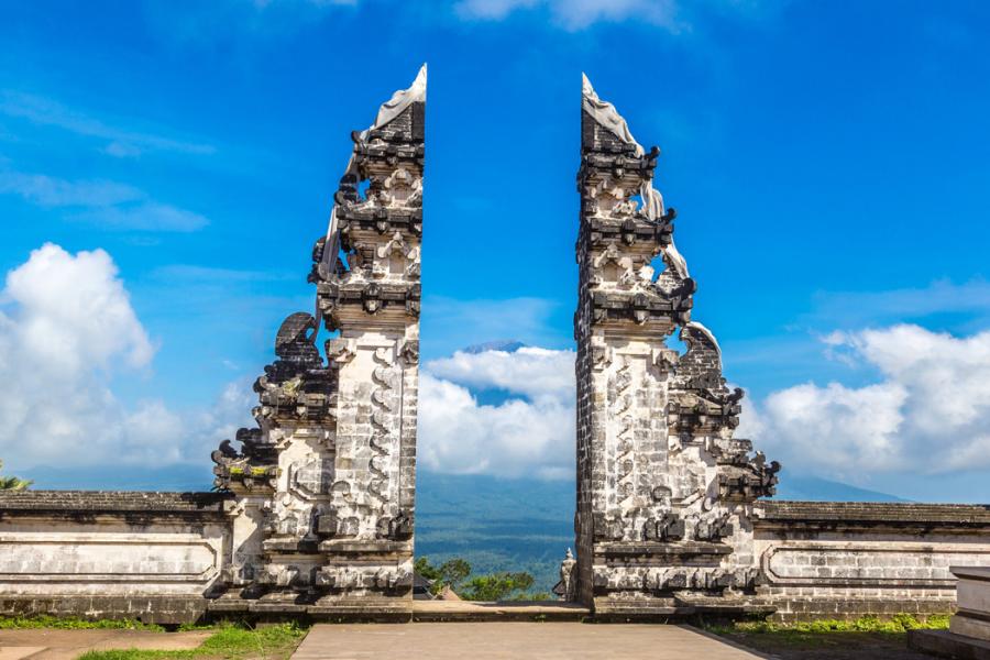 Endonezya Malezya Singapur Bali Turu THY ile 12 Gece 14 Gün