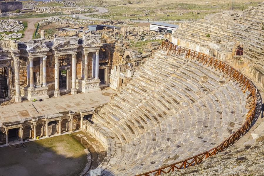 Isparta Gül Hasadı Salda Gölü ve Pamukkale Çeşme Alaçatı Turu (1 Gece Otel Konaklamalı)