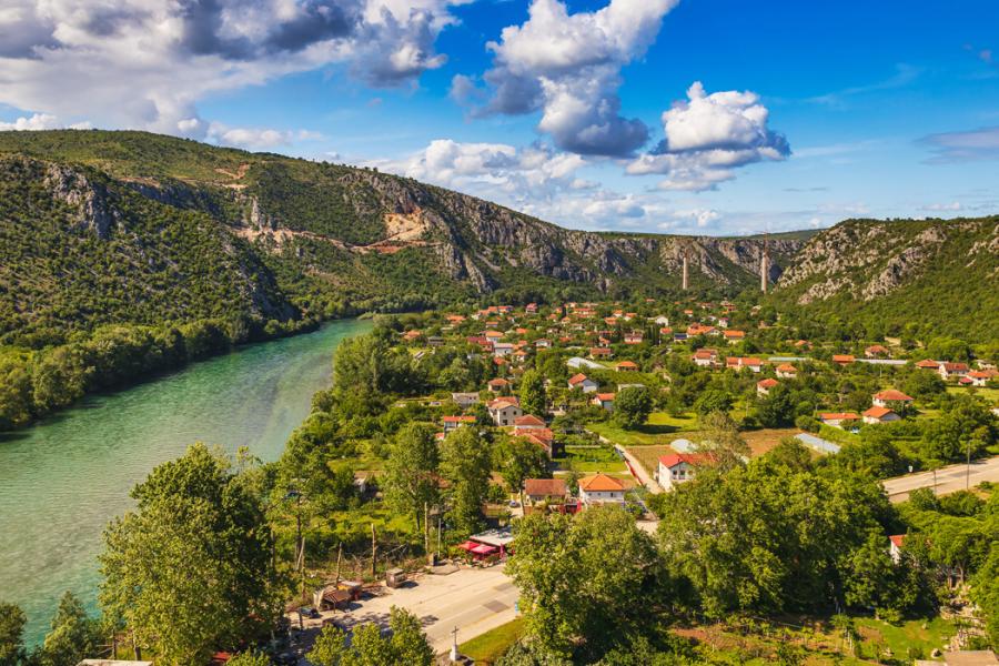 Bursa Hareketli Bastanbasa Balkanlar Turu 8 Ulke (Tum Gunduz Turları, Aksam Yemekleri ve Balkan Geceleri Dahil)