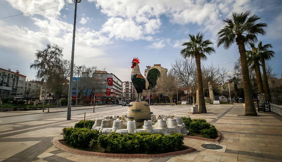 Isparta Gül Hasadı Salda Gölü ve Pamukkale Çeşme Alaçatı Turu (1 Gece Otel Konaklamalı)