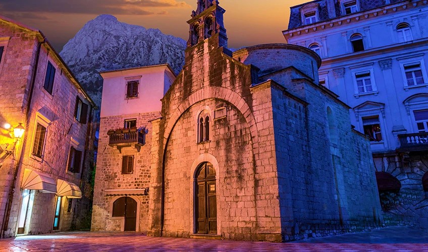 Budva Turu 4 Gece 5 Gün İzmirden Sun Express Haziran - Eylül 2026