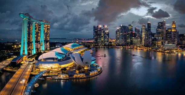 Maldivler & Singapur & Bali Emirates Havayolları İle 8 Gece (MLE-DPS) 2027
