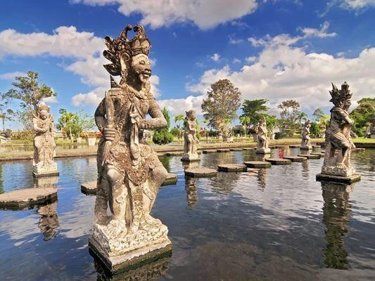 Bali ve Phuket İle Fenomen Uzakdoğu Singapur Havayolları İle 10 Gece (SIN-SIN) 2027 Sömestr - Ramazan Bayramı Özel