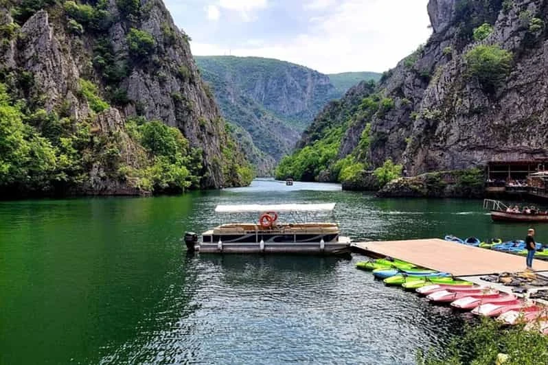 Bodrum Çıkışlı  Kosovalı Büyük Balkanlar Ajet Havayolları ile Ekstra Turlar ve Akşam Yemekleri Dahil (SJJ-SJJ)