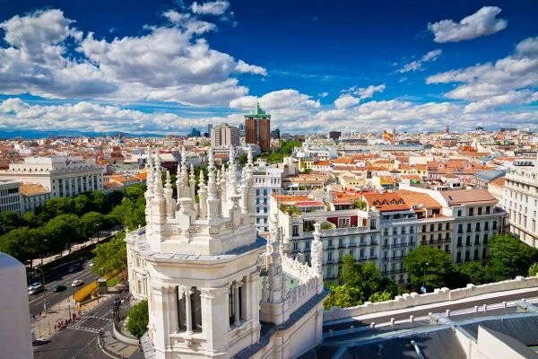 İspanya’nın Büyüleyici Başkenti Madrid Turu THY İle 23 Nisan Özel 3 Gece 4 Gün 2027