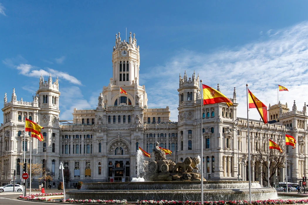 Ekspres İspanya Turu Pegasus İle 4 Gece 5 Gün Yaz Dönemi (BCN-MAD) 23.10.2027