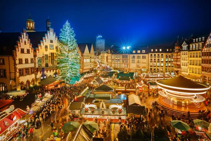 İtalya Serüveni Pegasus Hava Yolları ile 4 Gece Noel Pazarları Dönemi (BLQ-FCO)