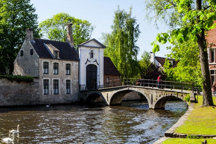 Benelüx & Paris & Alsace Promo Pegaus İle 7 Gece (Disneyland ve Giethoorn'a Gitme İmkanı İle) (CRL-CRL)