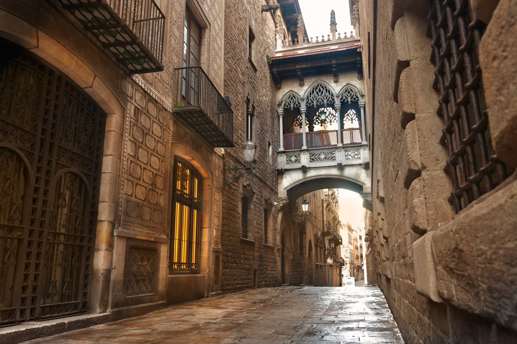 Akdeniz Rivierası Barcelona & Nice & Milano Turu THY İle 7 Gece 8 Gün 2027 (BCN-MXP) 