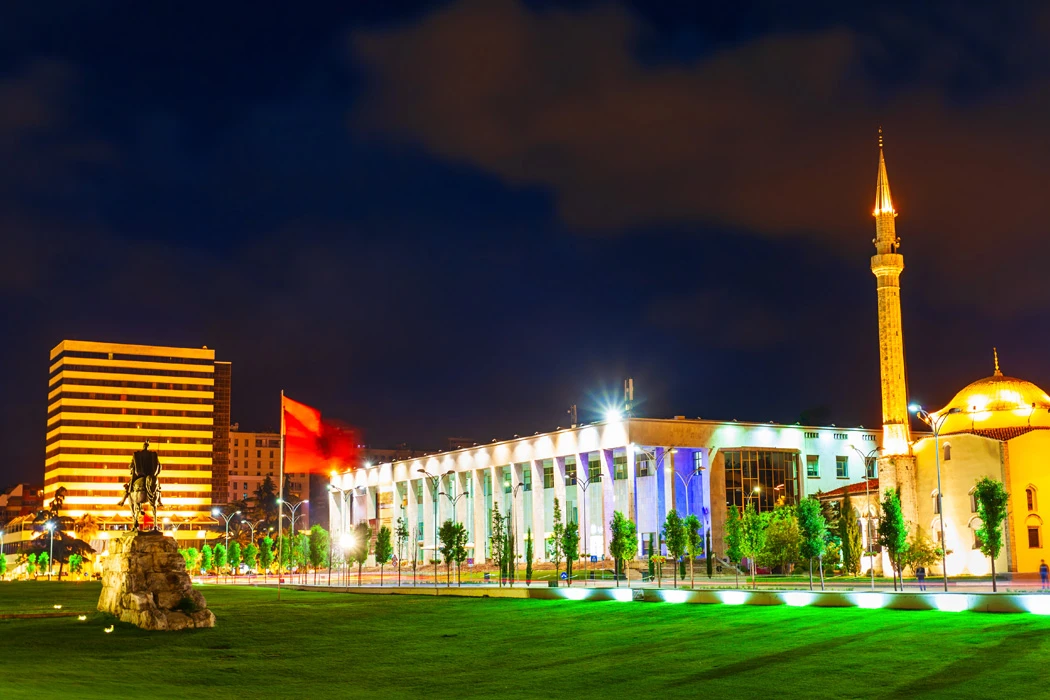 Arnavutluk Makedonya Kosova Turu THY ile  4 Gece 5 Gün  (TIA-PRN) 2027