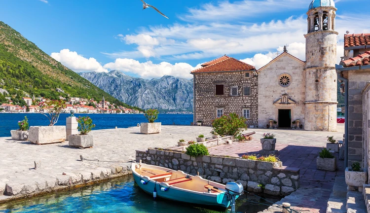 Kosovalı Büyük Balkanlar Thy ile 7 Gece Extra Turlar ve Akşam Yemekleri Dahil (TIA-SJJ)