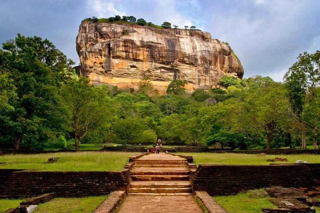 Platinum Mücevher Adası “Sri Lanka” THY ile 6 gece Akşam Yemekleri ve Tüm Turlar Dahil (CMB-CMB)