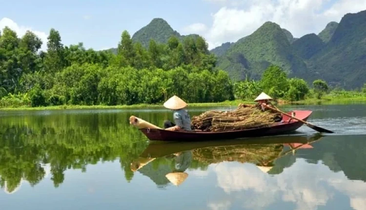 Elegant Vietnam & Kamboçya Thy İle 9 Gece Ekstra Turlar Dahil (SGN-HAN) 06 Mart
