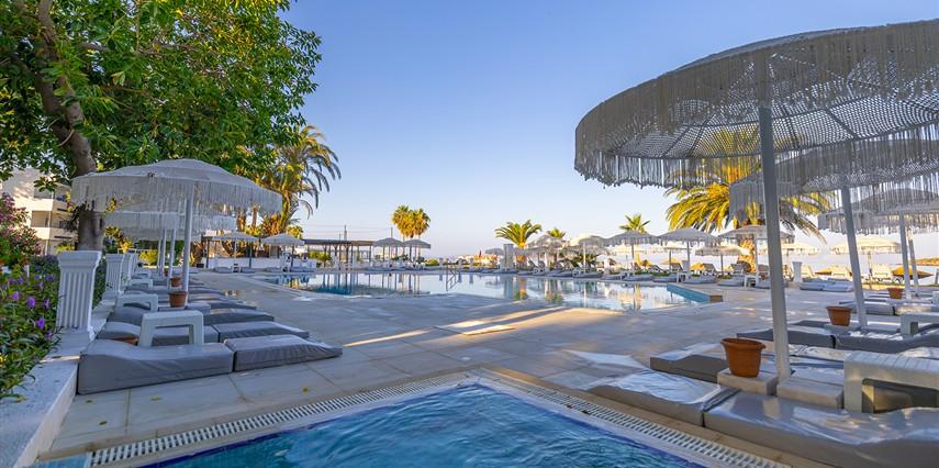 Luna Beach Hotel Bodrum | 4 Gece Konaklamalı