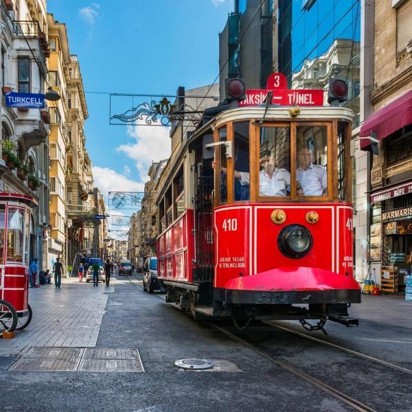 ISPARTA ÇIKIŞLI GÜNÜBİRLİK İSTANBUL TURU