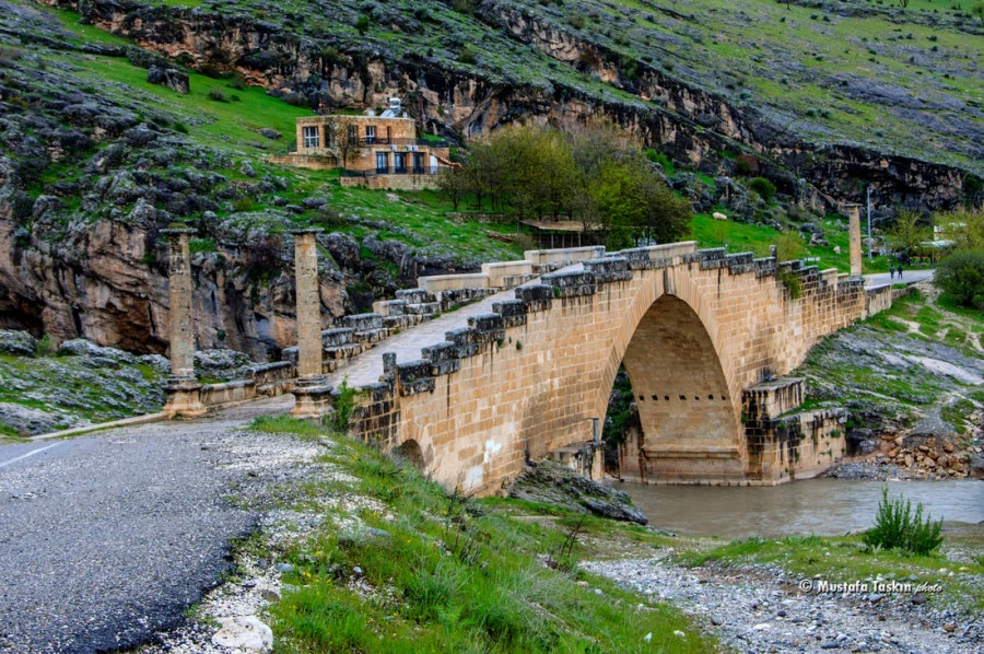 DENİZLİ ÇIKIŞKLI 5 GECE 6 GÜN DOLU DOLU GAP TURU  