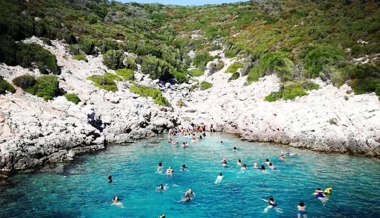 ISPARTA ÇIKIŞLI MARMARİS TEKNE TURU 