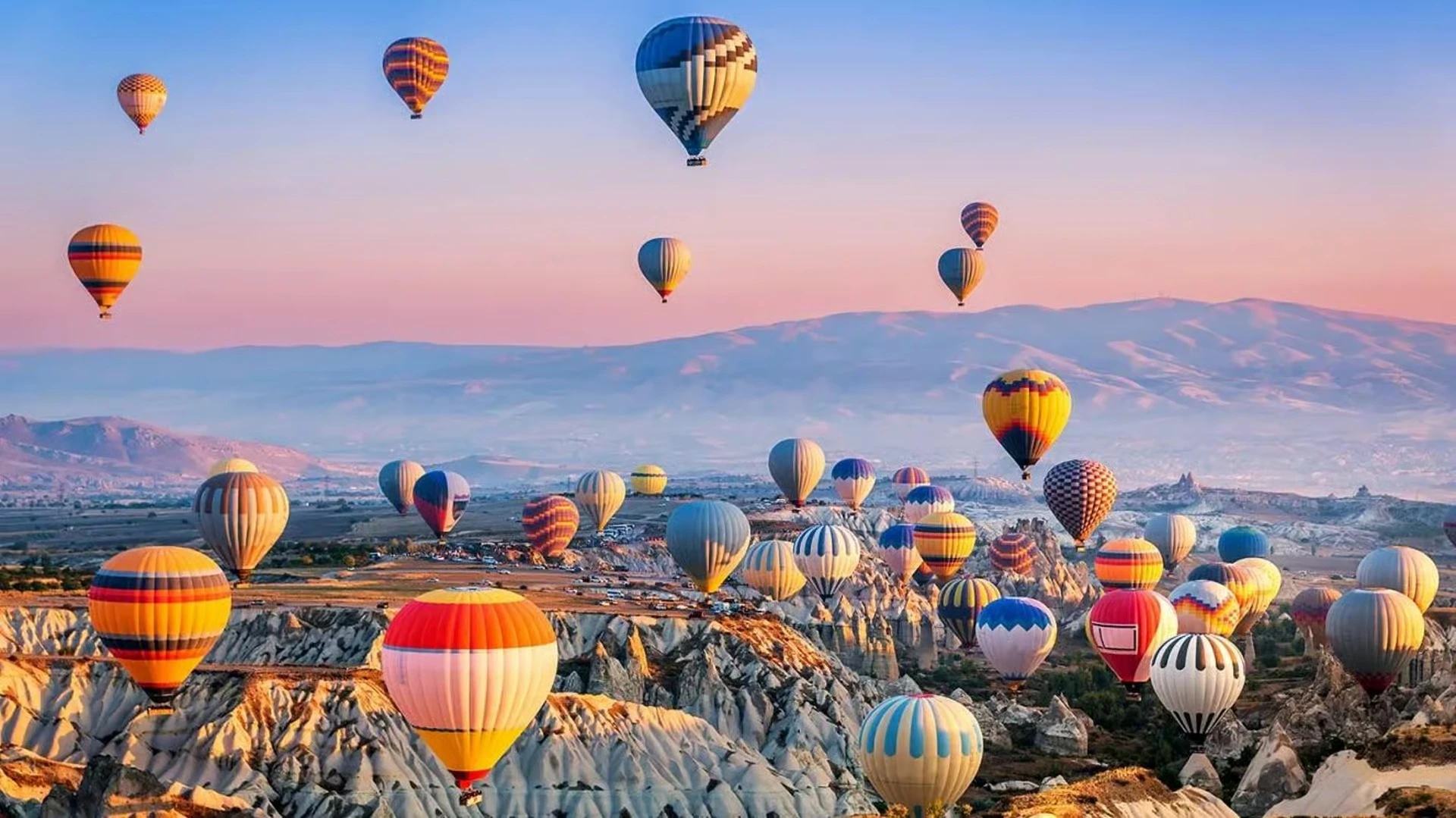 Kapadokya Gün Doğumu Sıcak Hava Balonu Turu