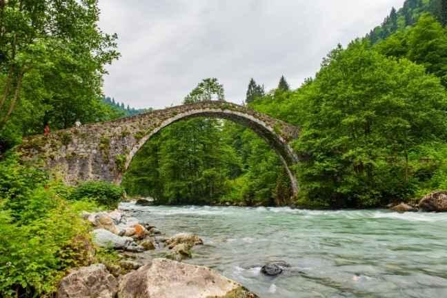 Antalya Çıkışlı Tiflis – Batum & Doğu Karadeniz Turu 5 Gece 6 Gün (Uçaklı)
