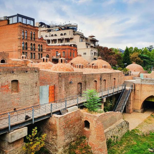 Bağ Bozumunda Tiflis